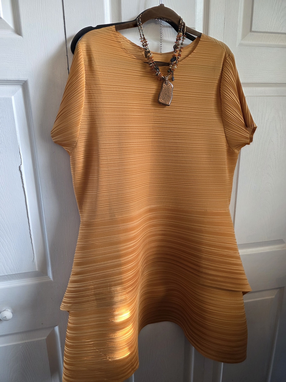 Textured Short Sleeve Accordion Pleated Dress
